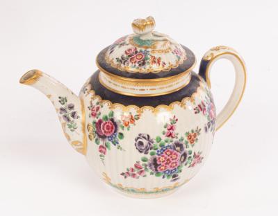 A Worcester ribbed globular teapot