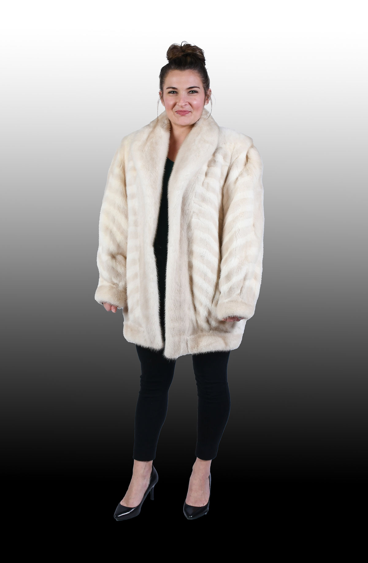 VINTAGE WHITE FOX JACKET This 36bd3a