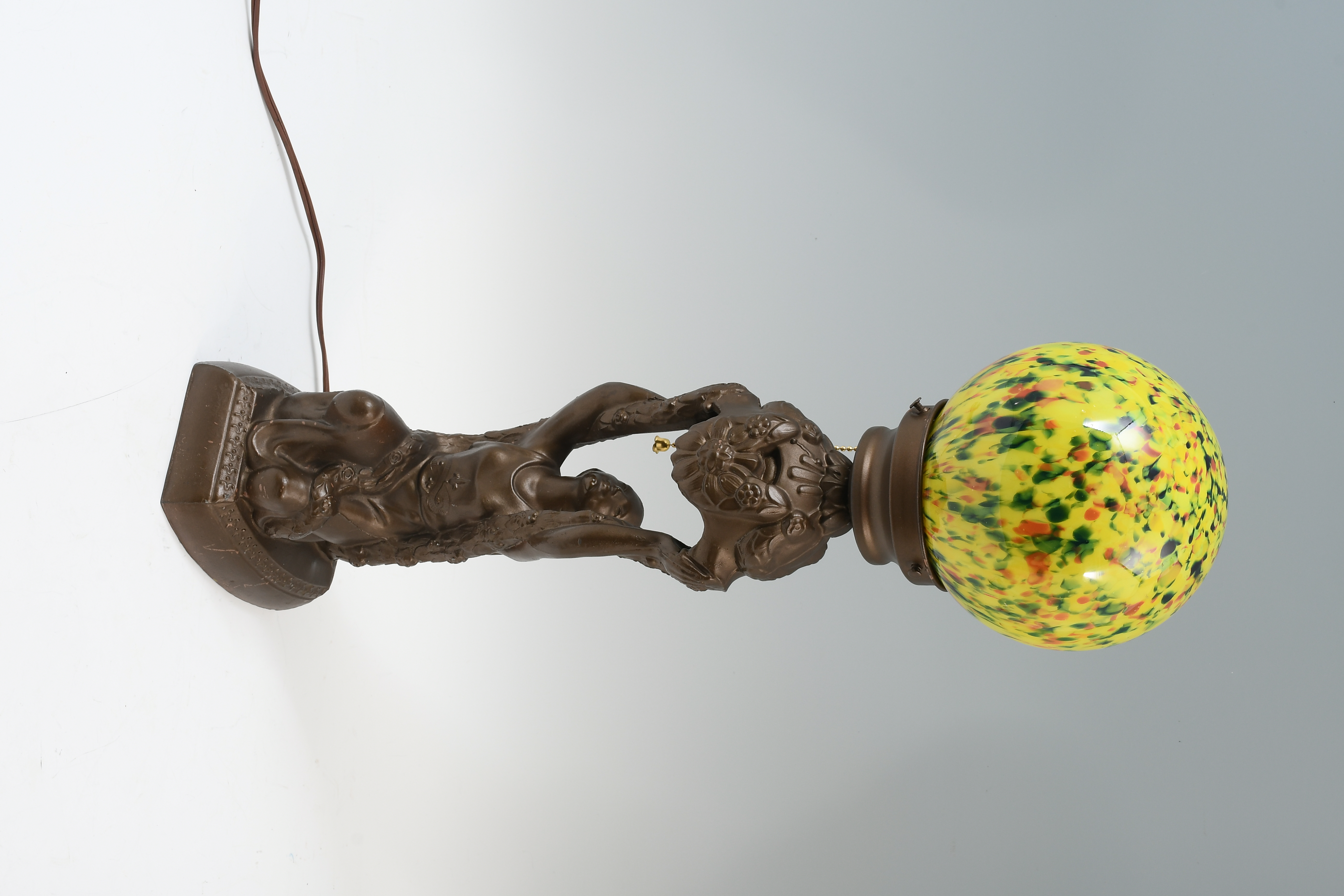 ART DECO KNEELING FIGURE LAMP: