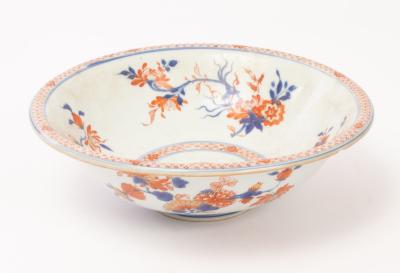 A Chinese Imari circular bowl  36bf4c