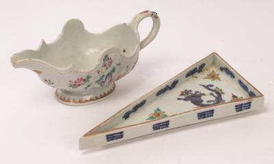 Two items of Chinese famille rose