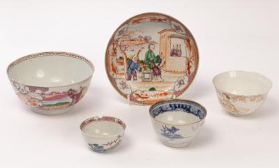 Four Chinese porcelain items, 18th