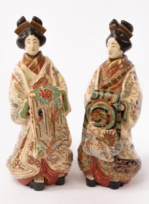 A pair of Japanese figural flasks 36bfa6