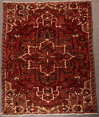 A Heriz carpet North West Persia  36bfcd