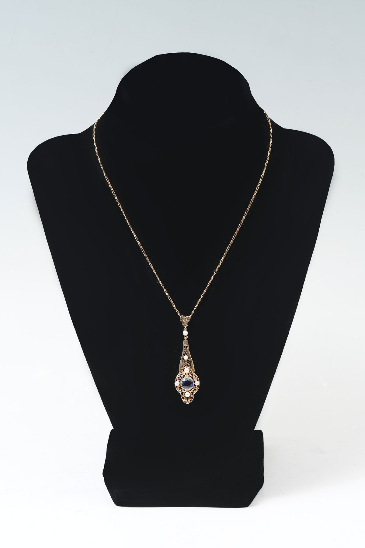 14K FILIGREE SAPPHIRE & PEARL PENDANT/NECKLACE: