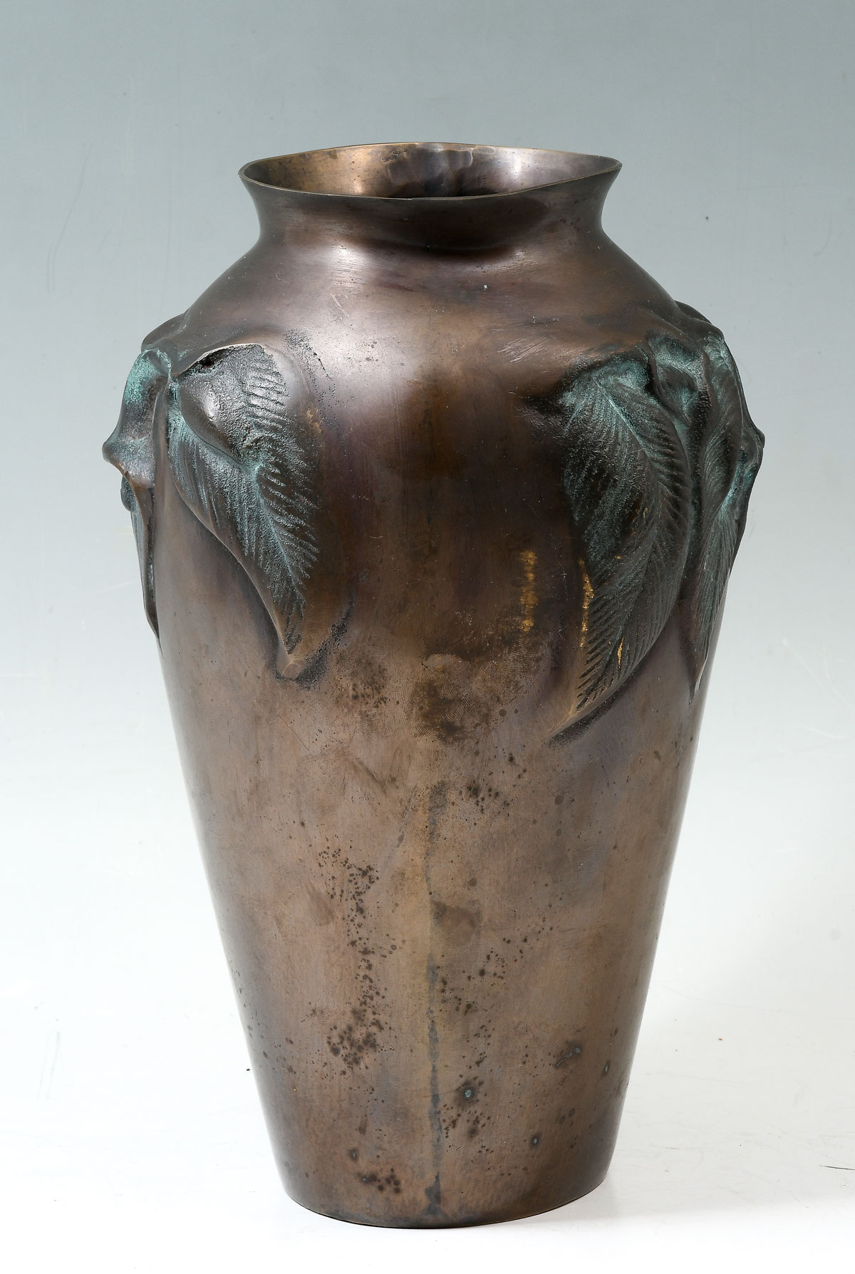 ART NOUVEAU BRONZE CALLA LILY VASE  36c086