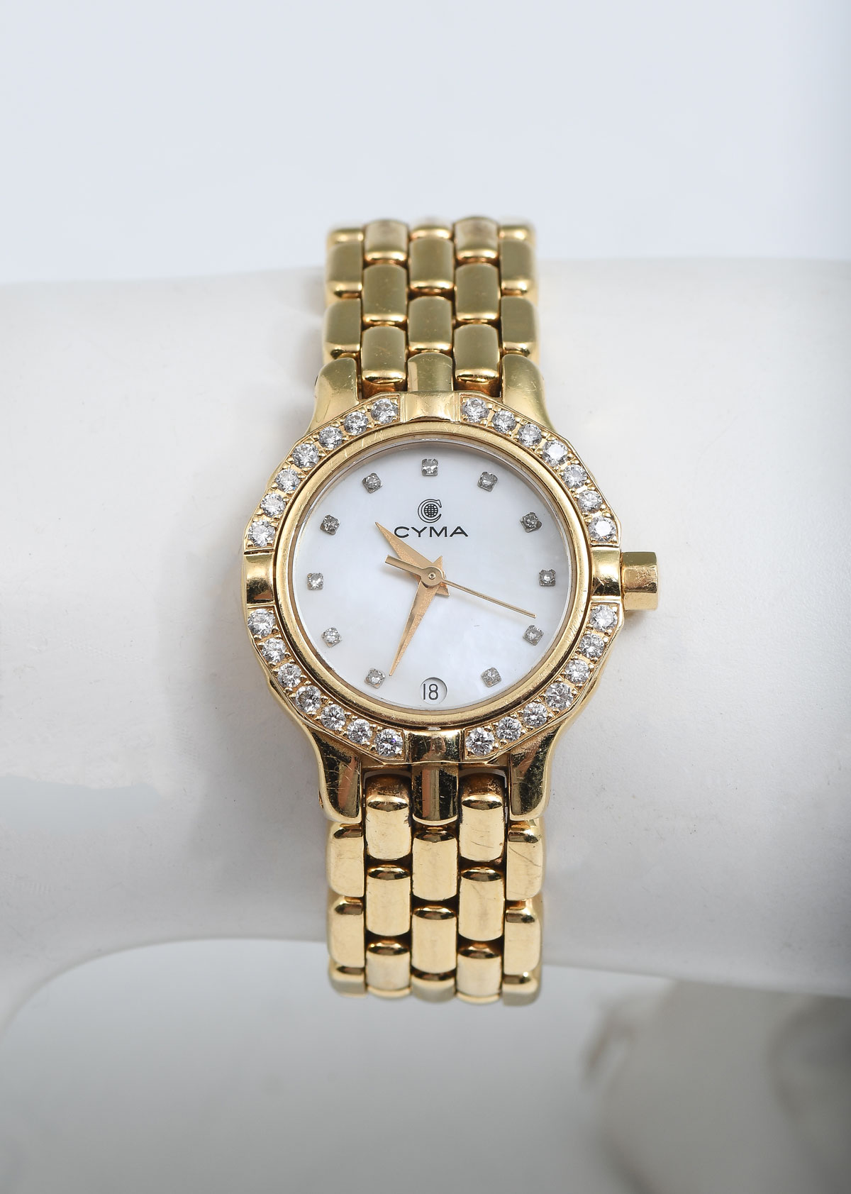 18K CYMA WATCH WITH DIAMOND BEZEL  36c1ac