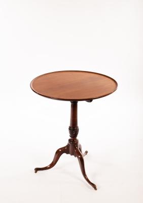 A Regency tripod table the dished 36c1e7