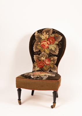 A Victorian nursing chair with 36c208