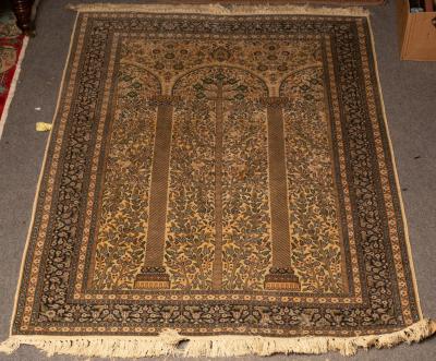 A Nain prayer rug the ivory field 36c236