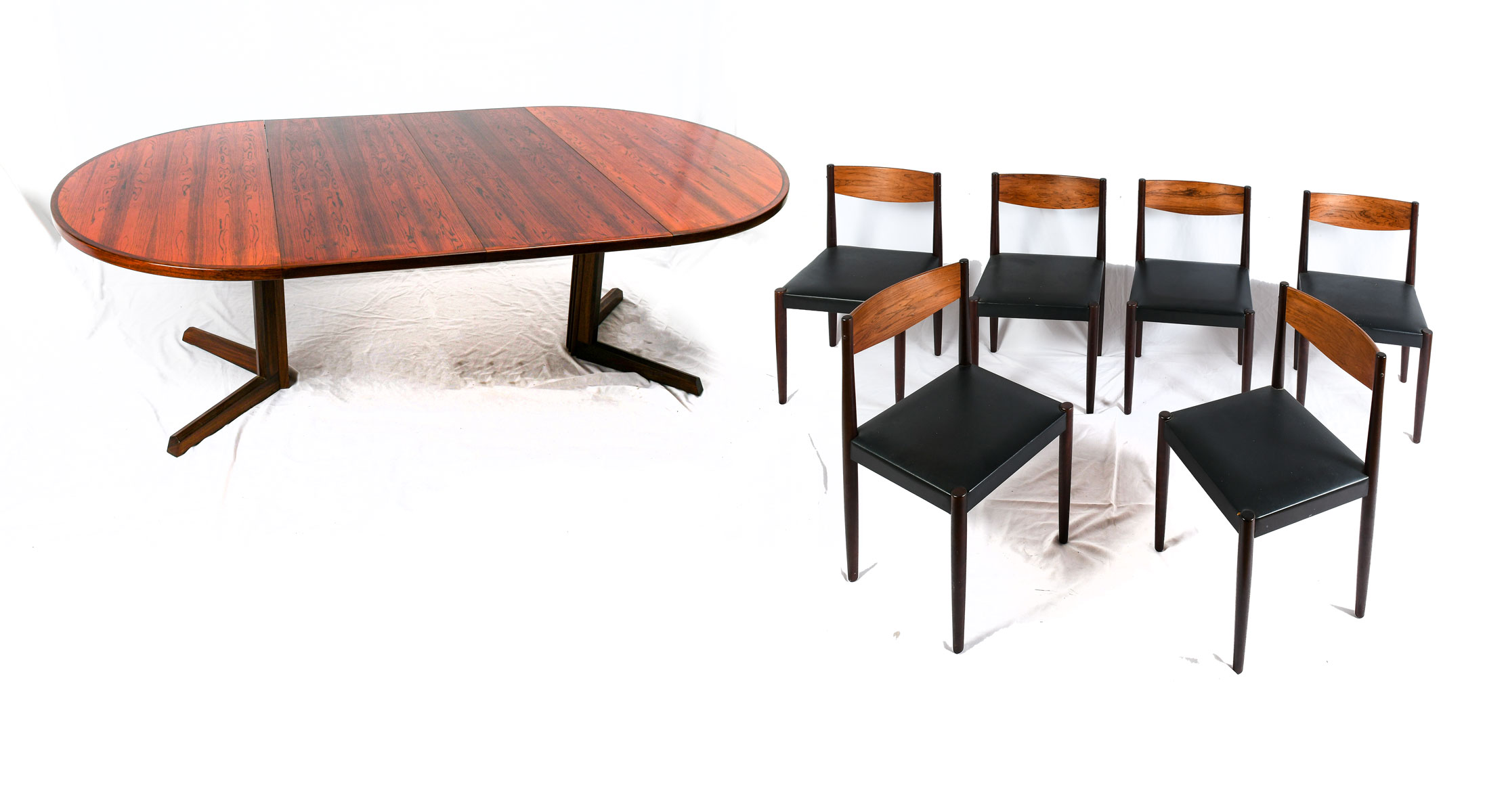 FREM ROJLE DANISH DINING MID-CENTURY