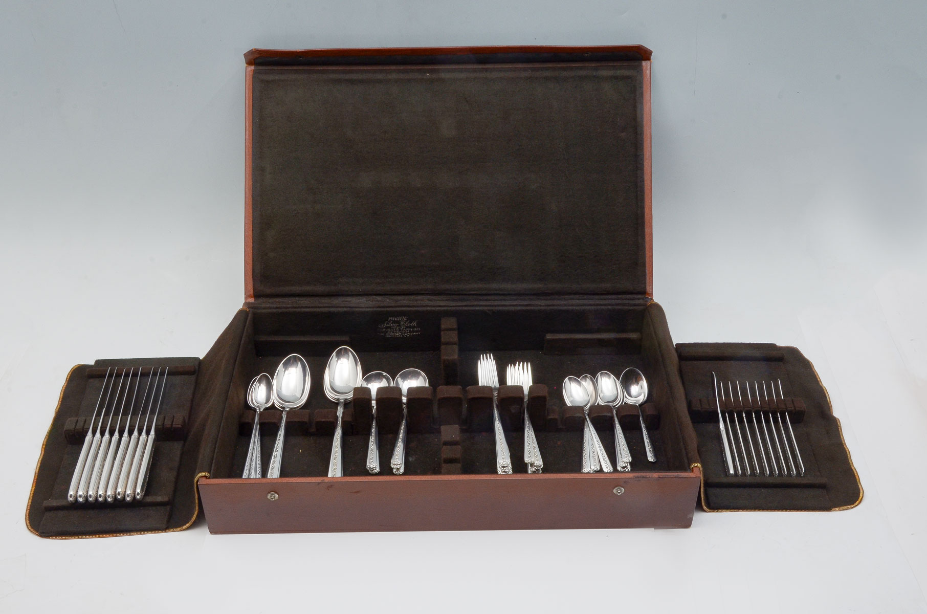 63 PC STERLING SILVER TOWLE RAMBLER 36c3fd