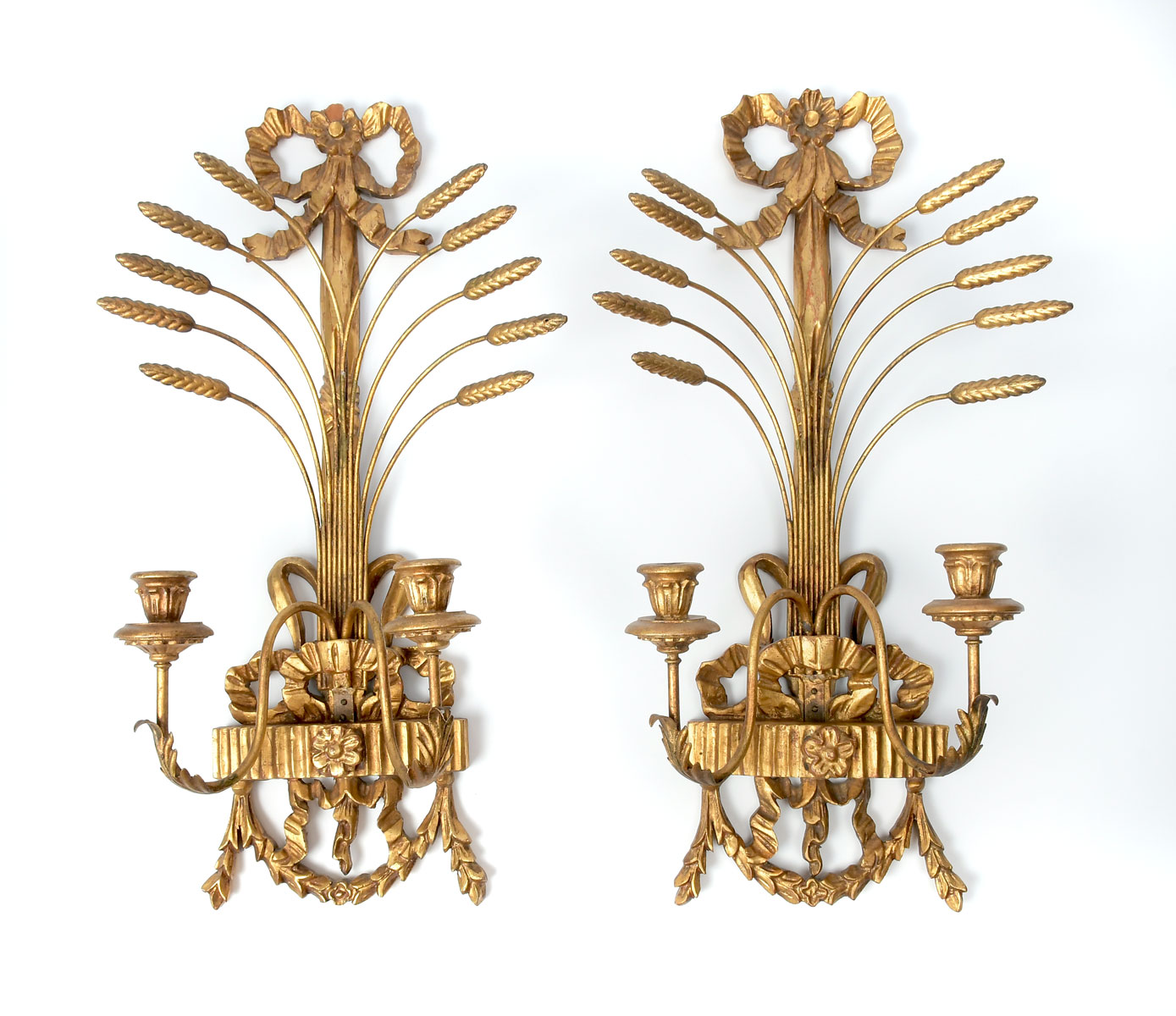 PAIR OF CARVED GILT ITALIAN WALL