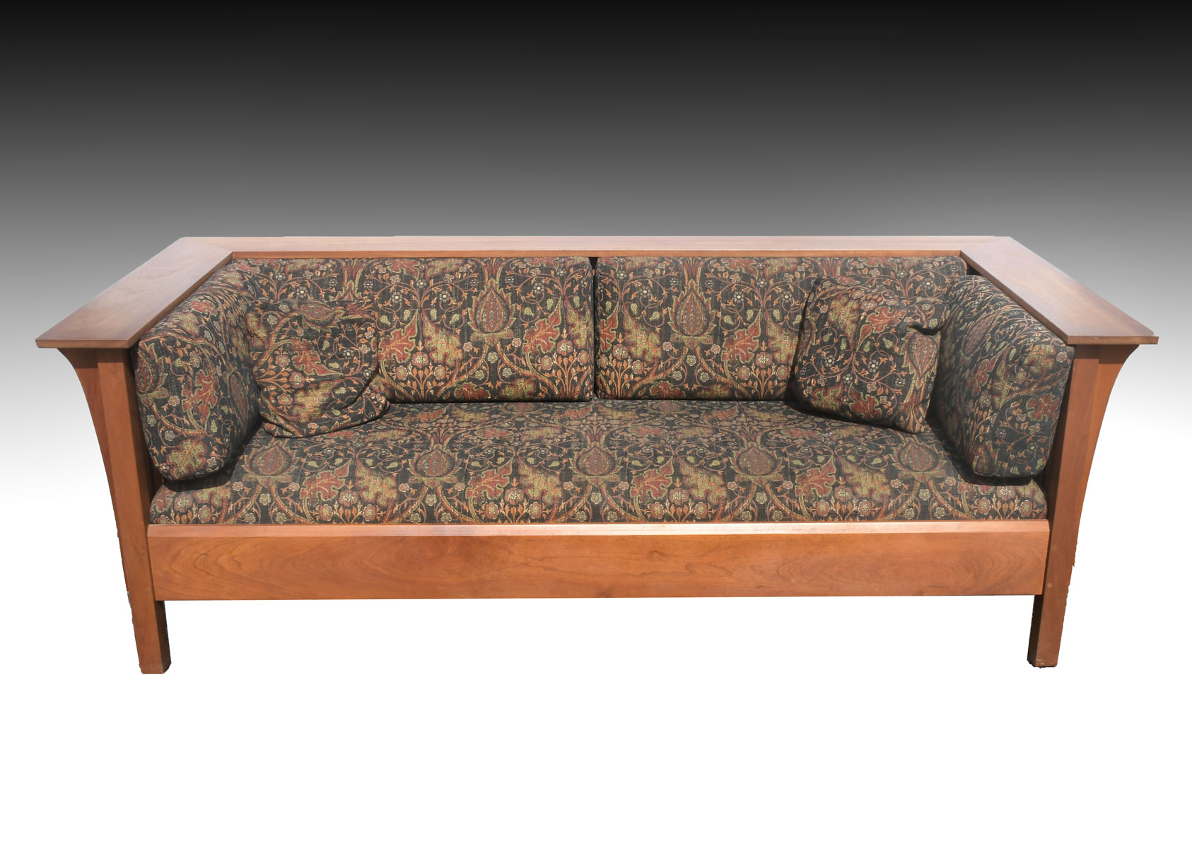 STICKLEY SOFA: Arts & crafts style