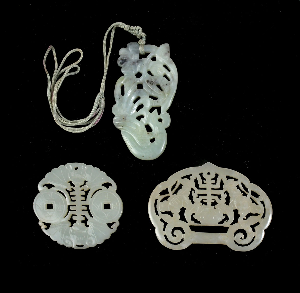 3 PC CHINESE CARVED JADE PENDANTS  36c46d