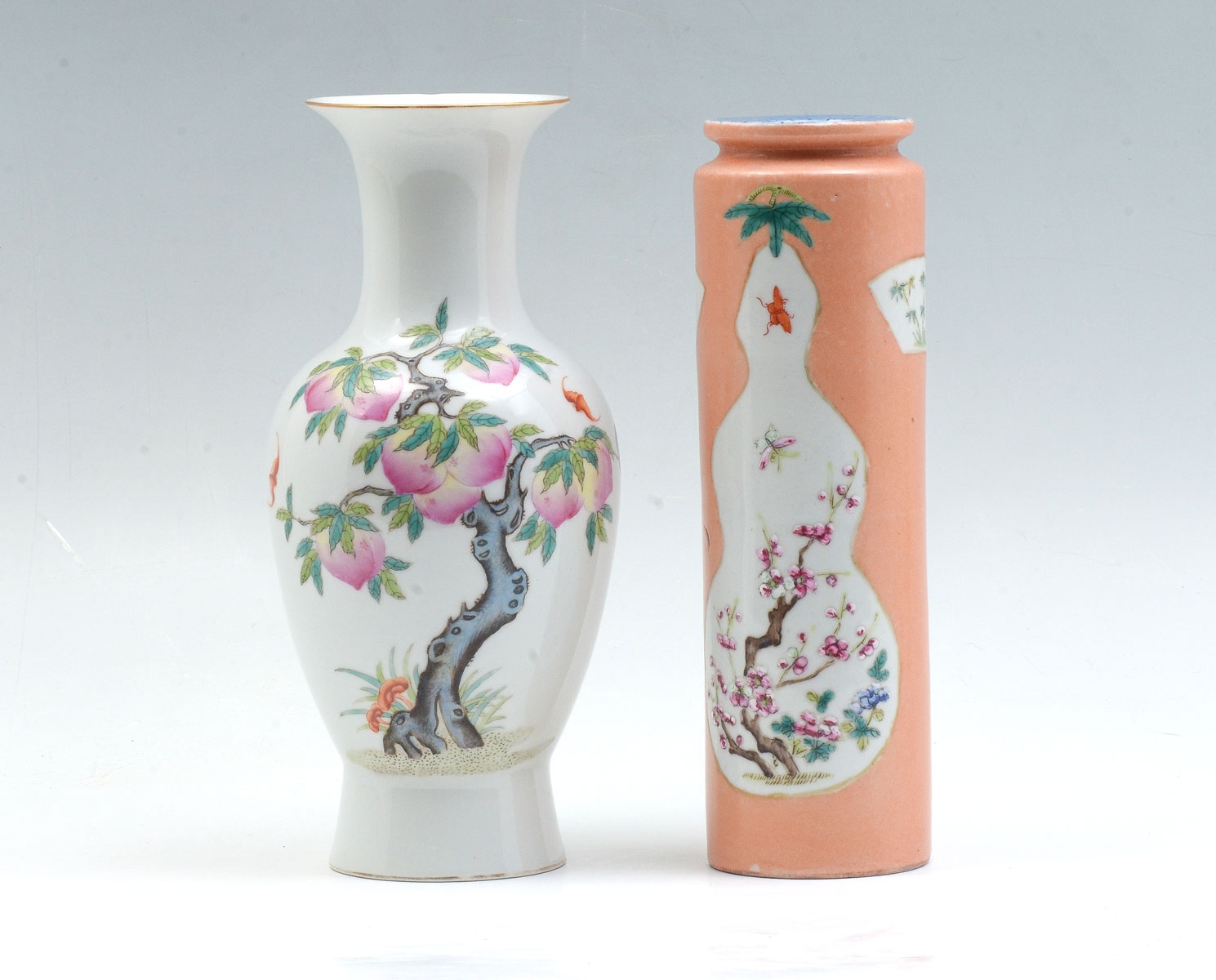 2 PC CHINESE PORCELAIN VASES  36c492