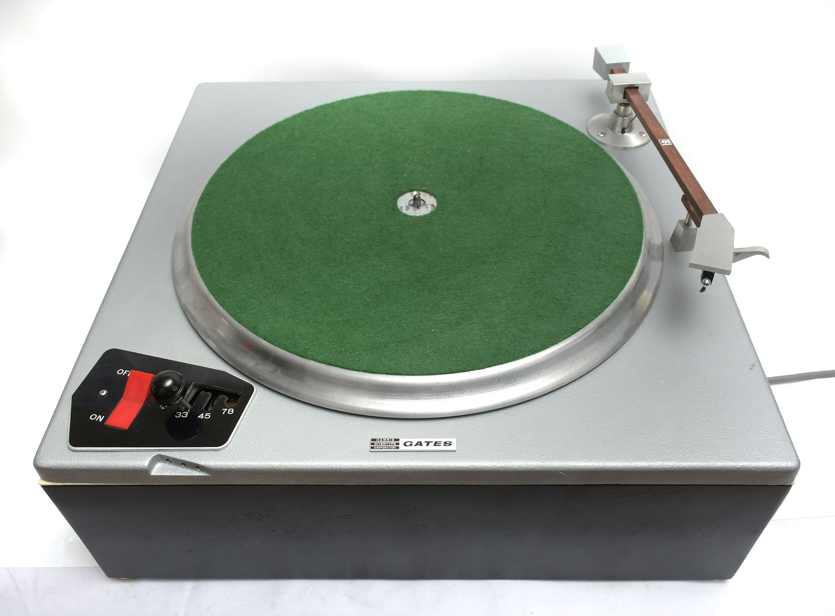 GATES TURNTABLE From the estate 36c4b2