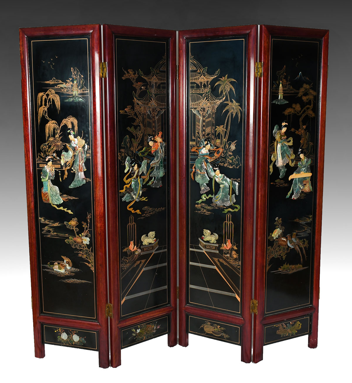 CHINESE FIGURAL FOUR PANEL SCREEN: