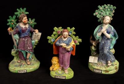 Three pearlware figures of saints  36c51f