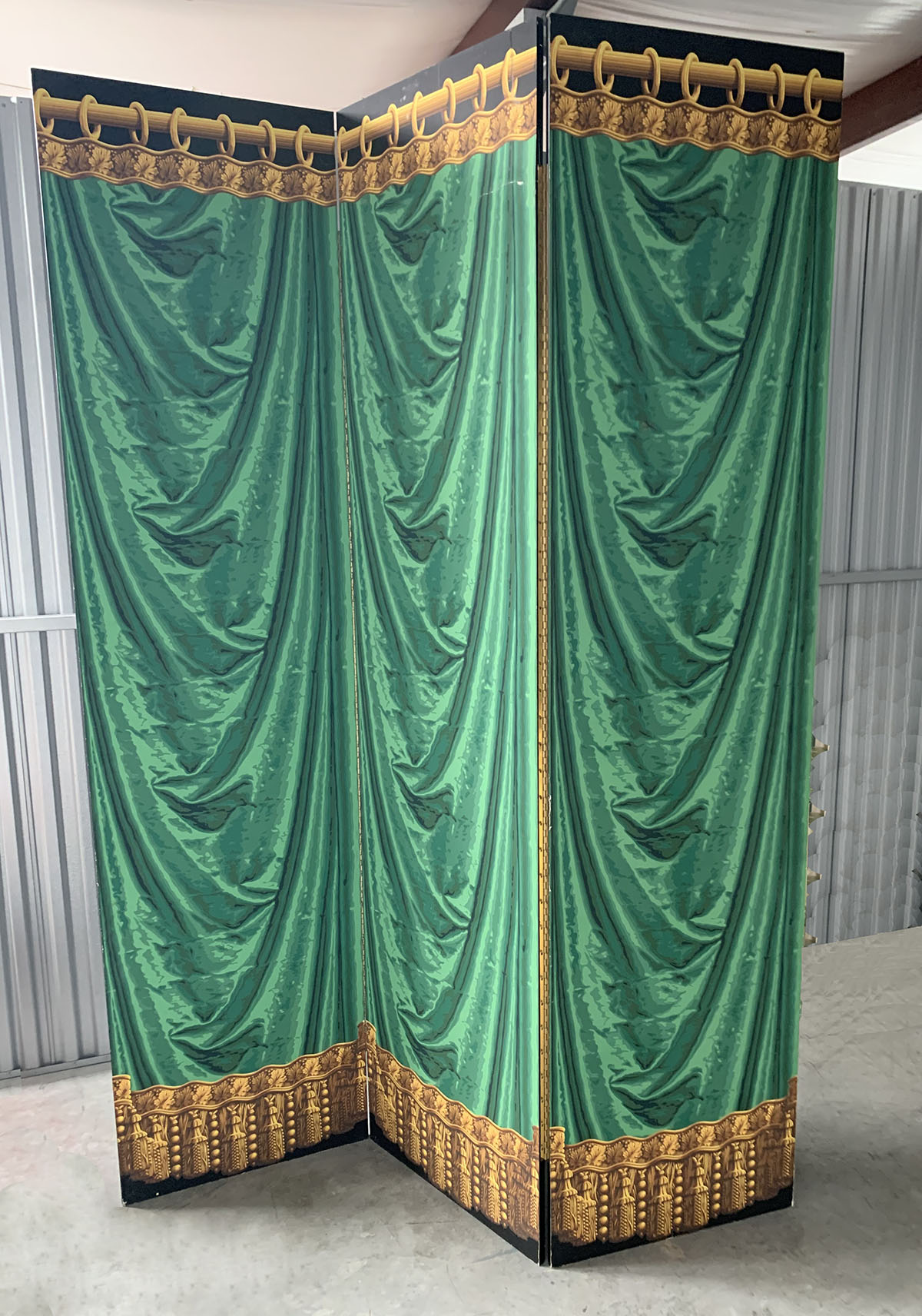 PAINTED FAUX DRAPERY SCREEN PANEL: