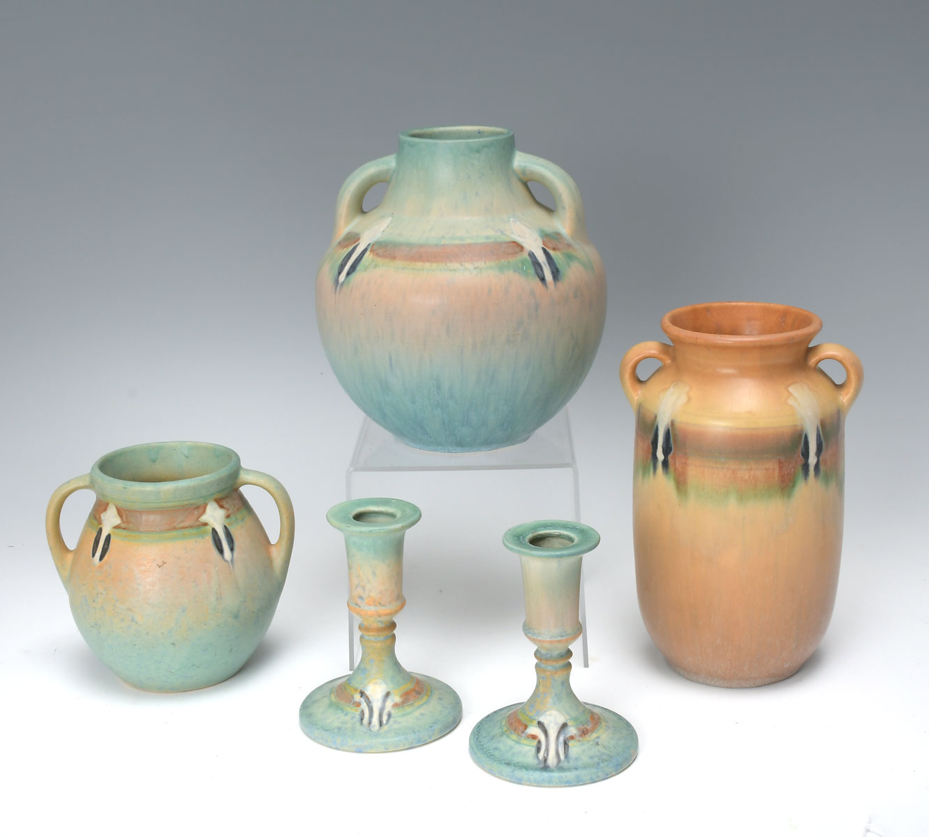 5 PC. ROSEVILLE POTTERY ''MONTICELLO''