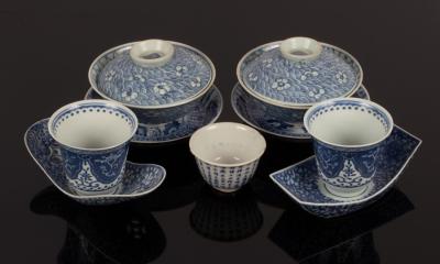 A group of Chinese blue and white