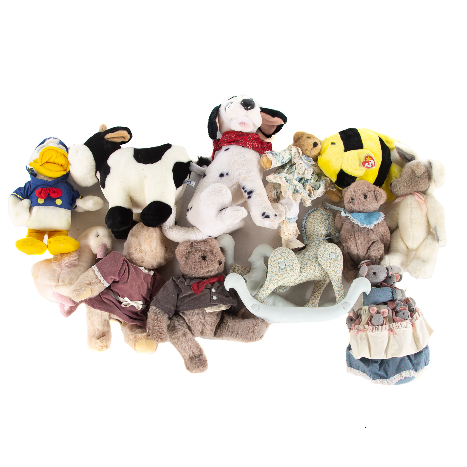 BOX OF ASSORTED STUFFED ANIMALS Includes
