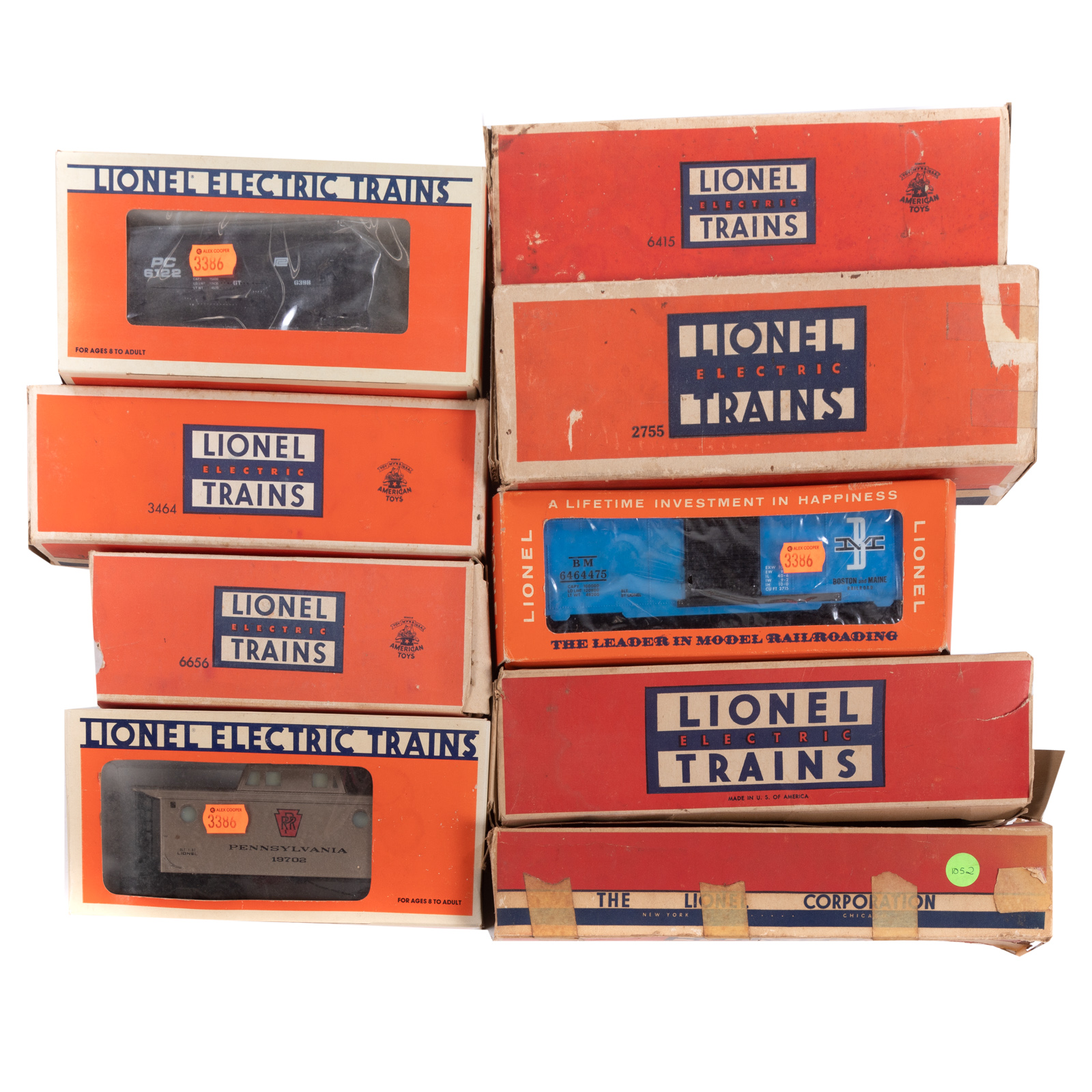 NINE LIONEL FREIGHT CARS Including 36a151