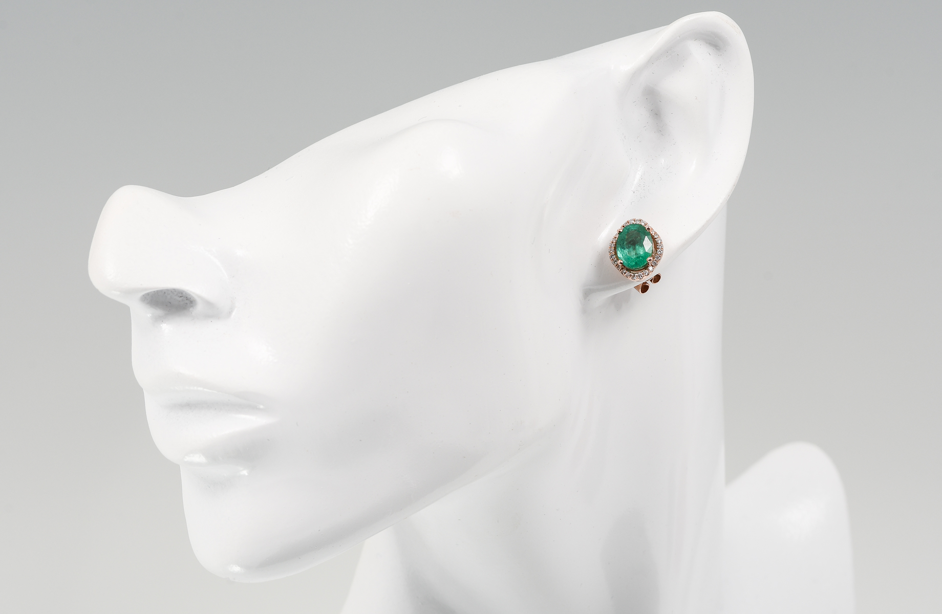 14K 3.56 CTW EMERALD & DIAMOND