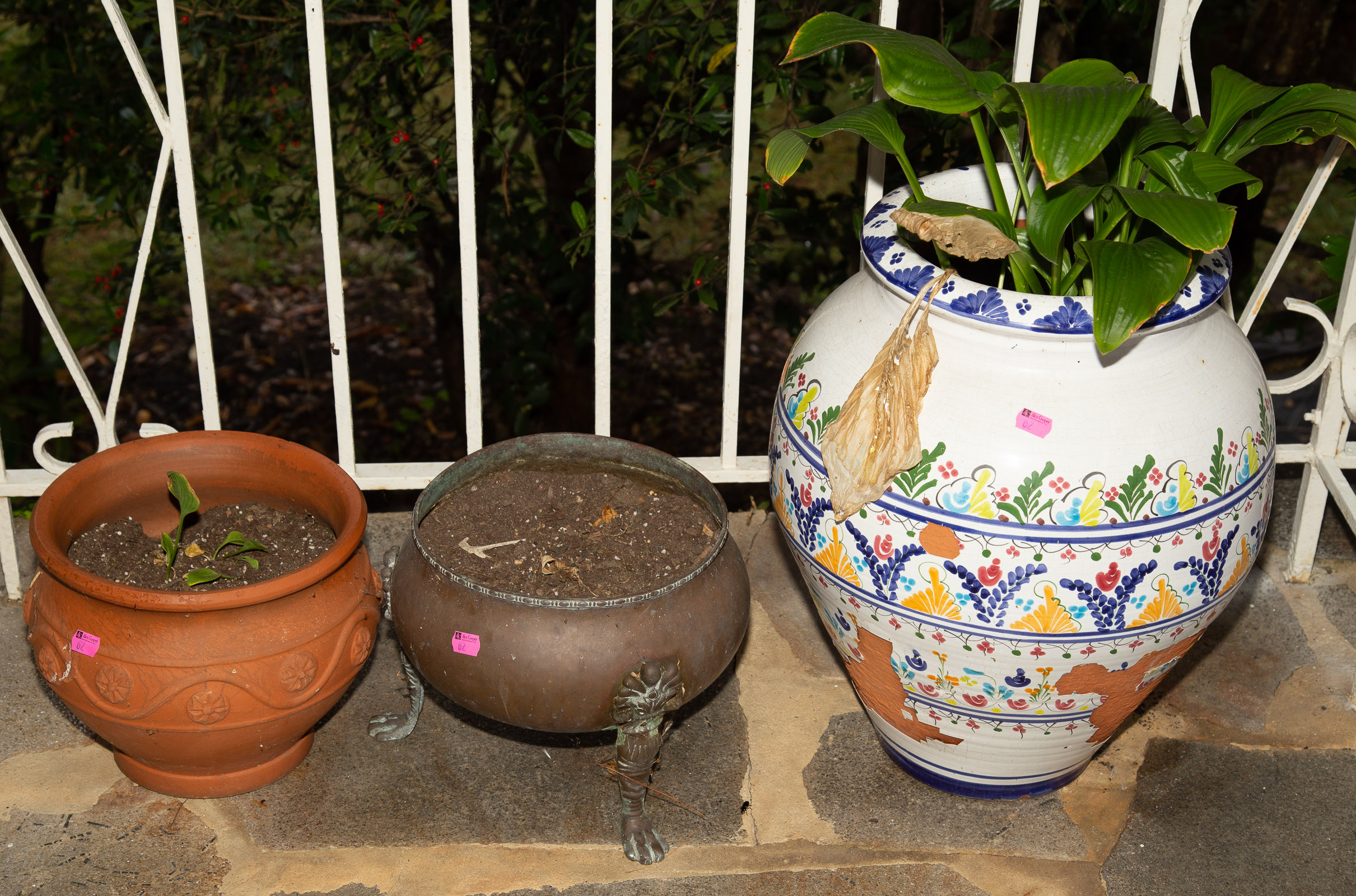 EIGHT PLANTERS Including metal