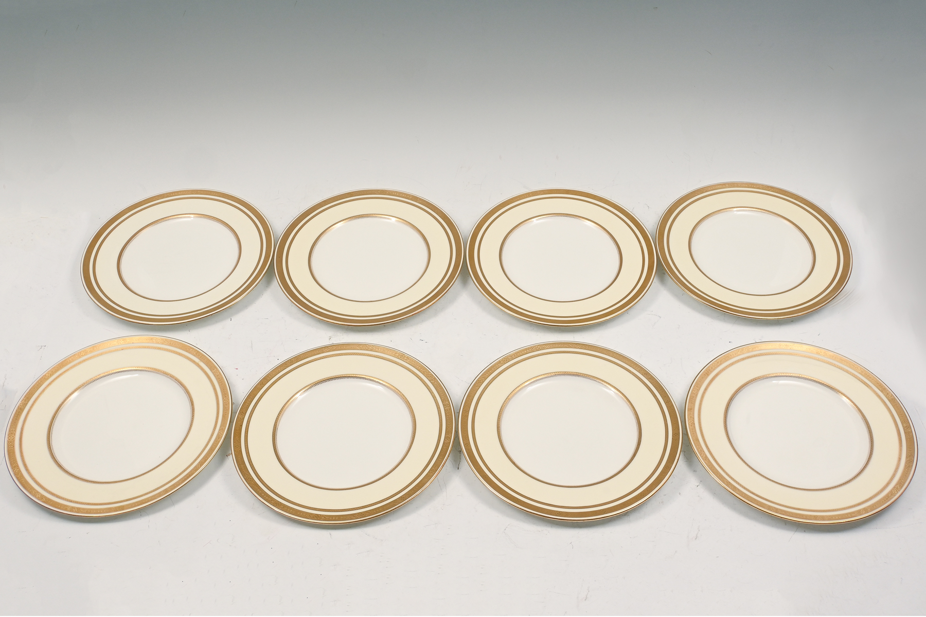 8 PC. MINTON FOR TIFFANY & CO. DINNER