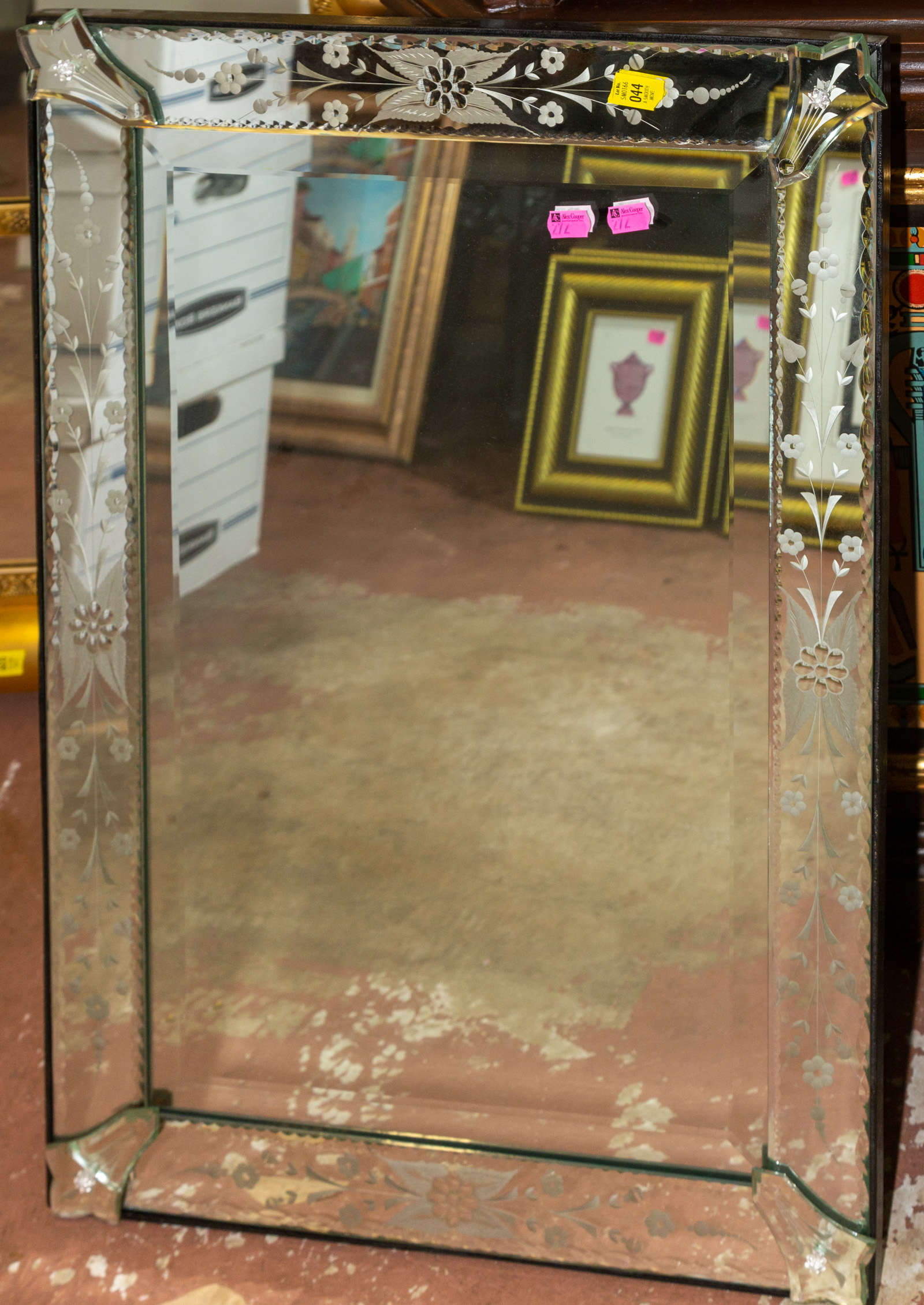 MURANO-STYLE MIRROR 30 1/4 in.