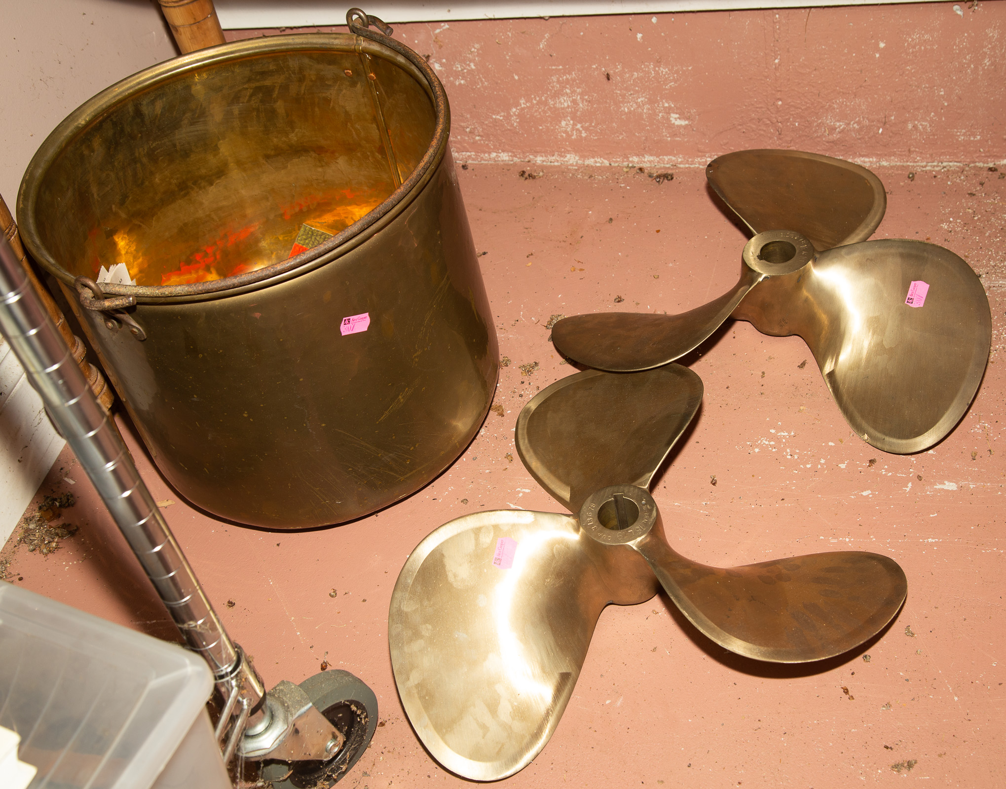 BRASS BUCKET & TWO METAL RUDDERS *located