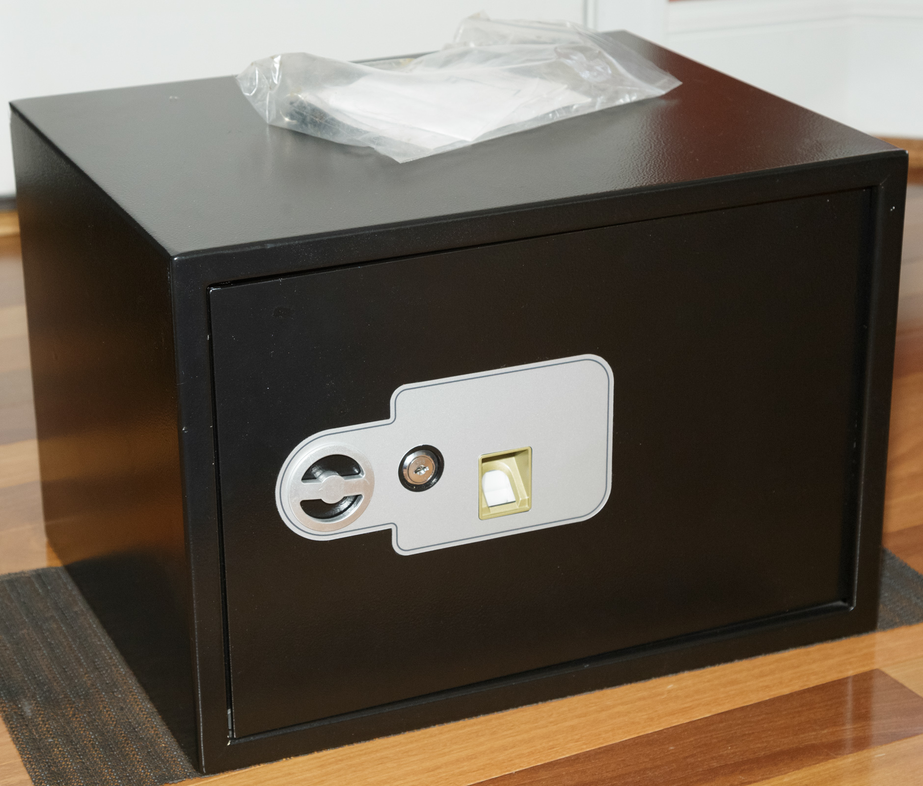 SMALL HOME OFFICE METAL SAFE 36a389