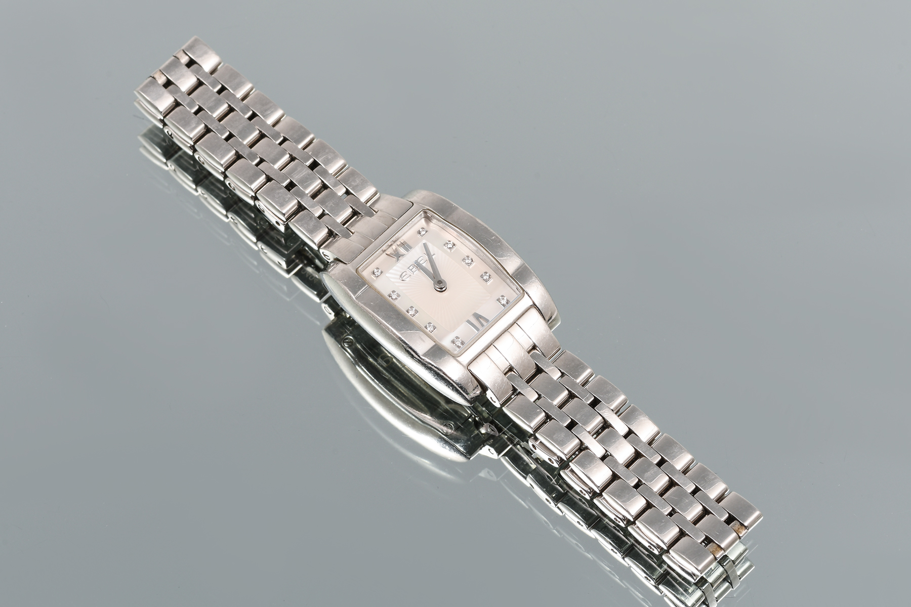 EBEL TARAWA QUARTZ WATCH WITH DIAMOND 36a3f3