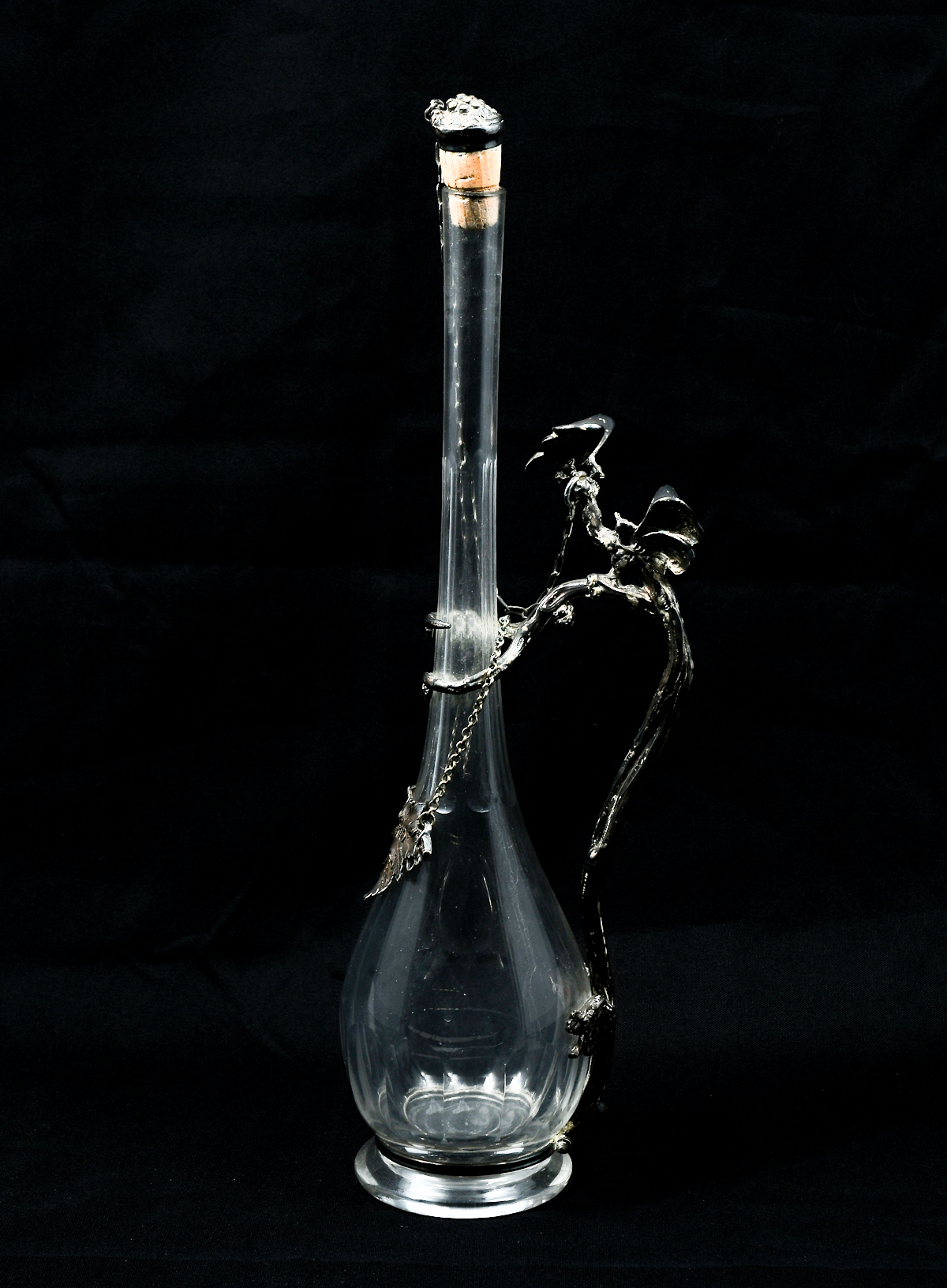 EARLY 20TH-CENTURY METAL MOUNTED WINE