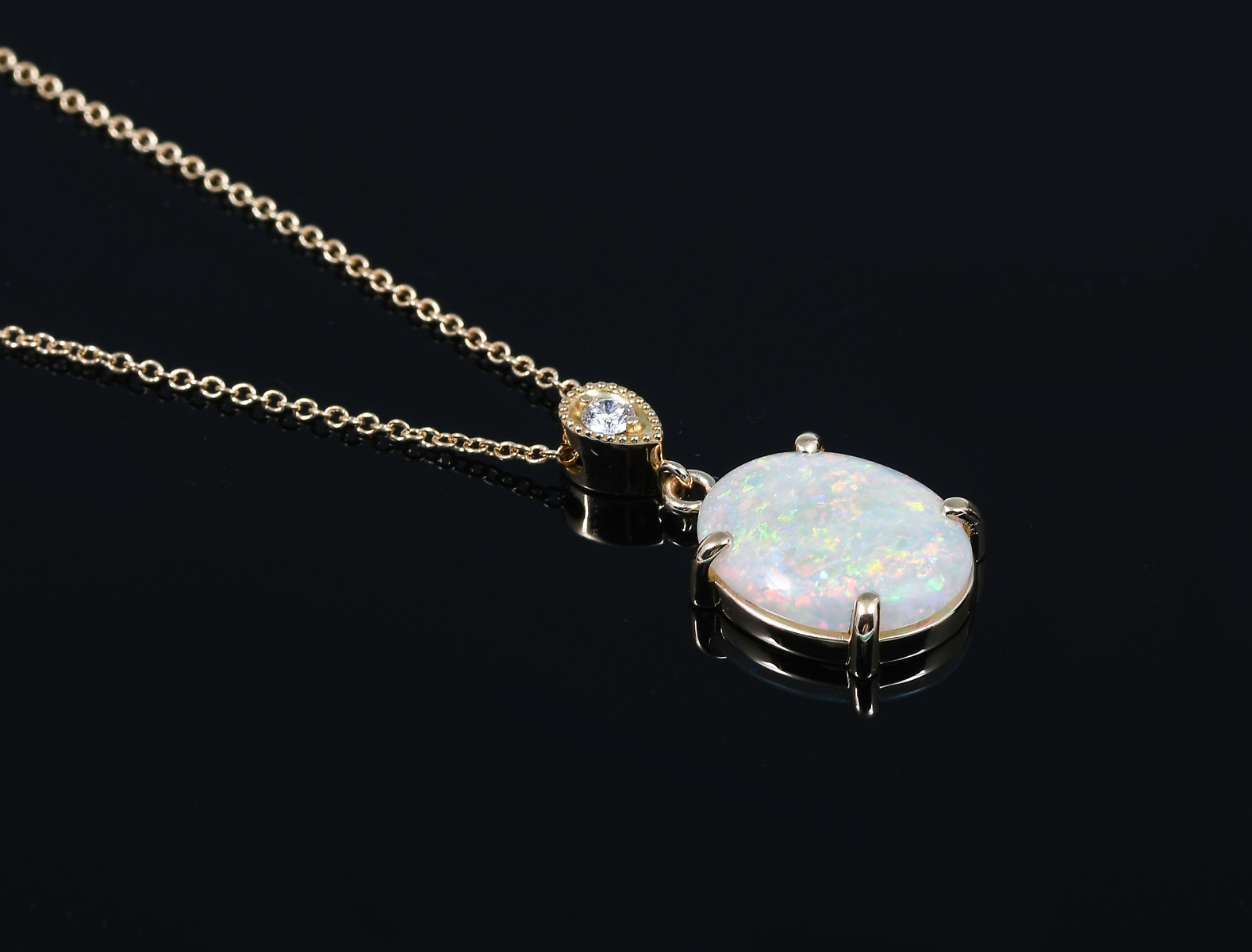 18K 2 5 CT OPAL DIAMOND PENDANT 36a47c