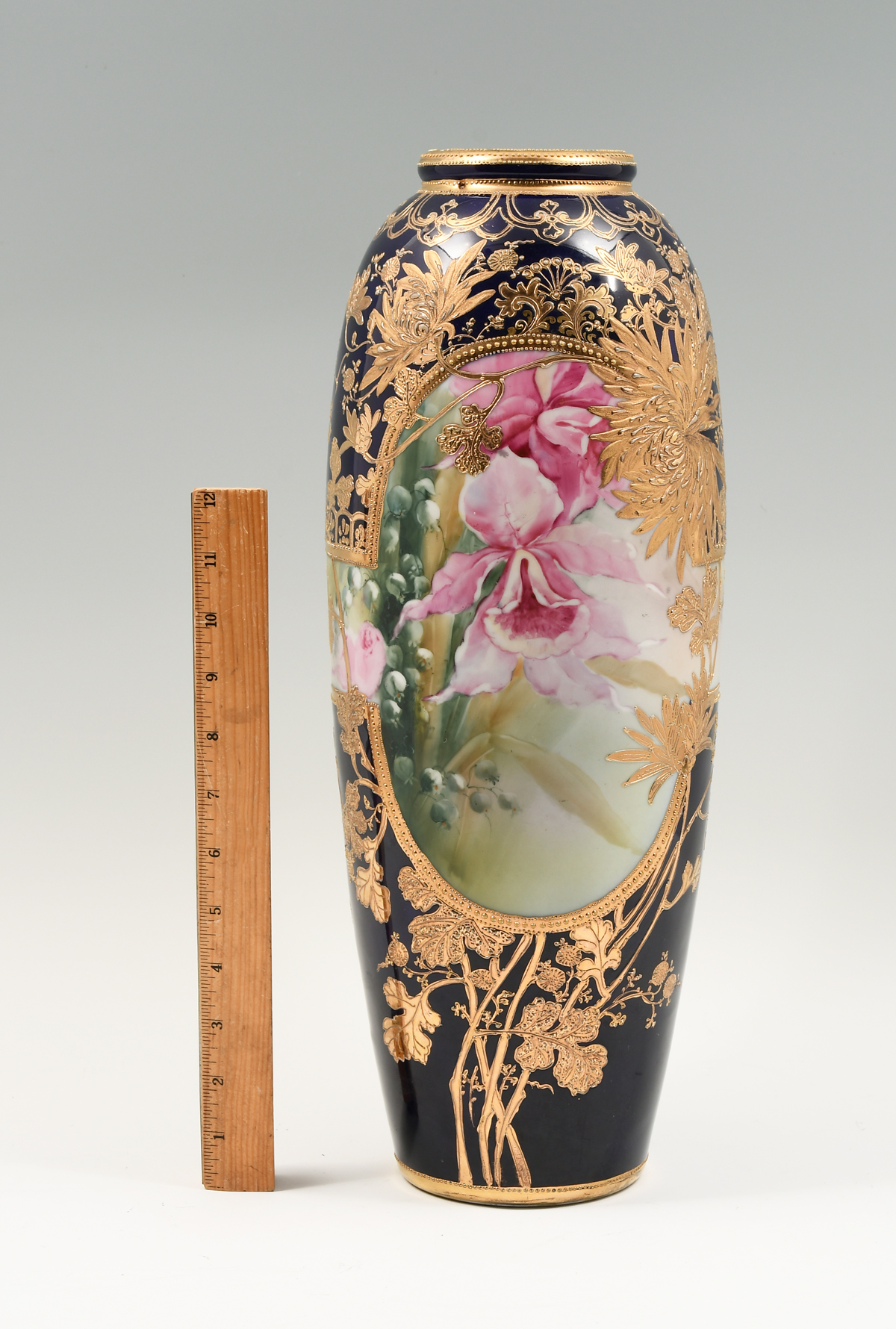 LARGE JAPANESE NIPPON FLORAL VASE: