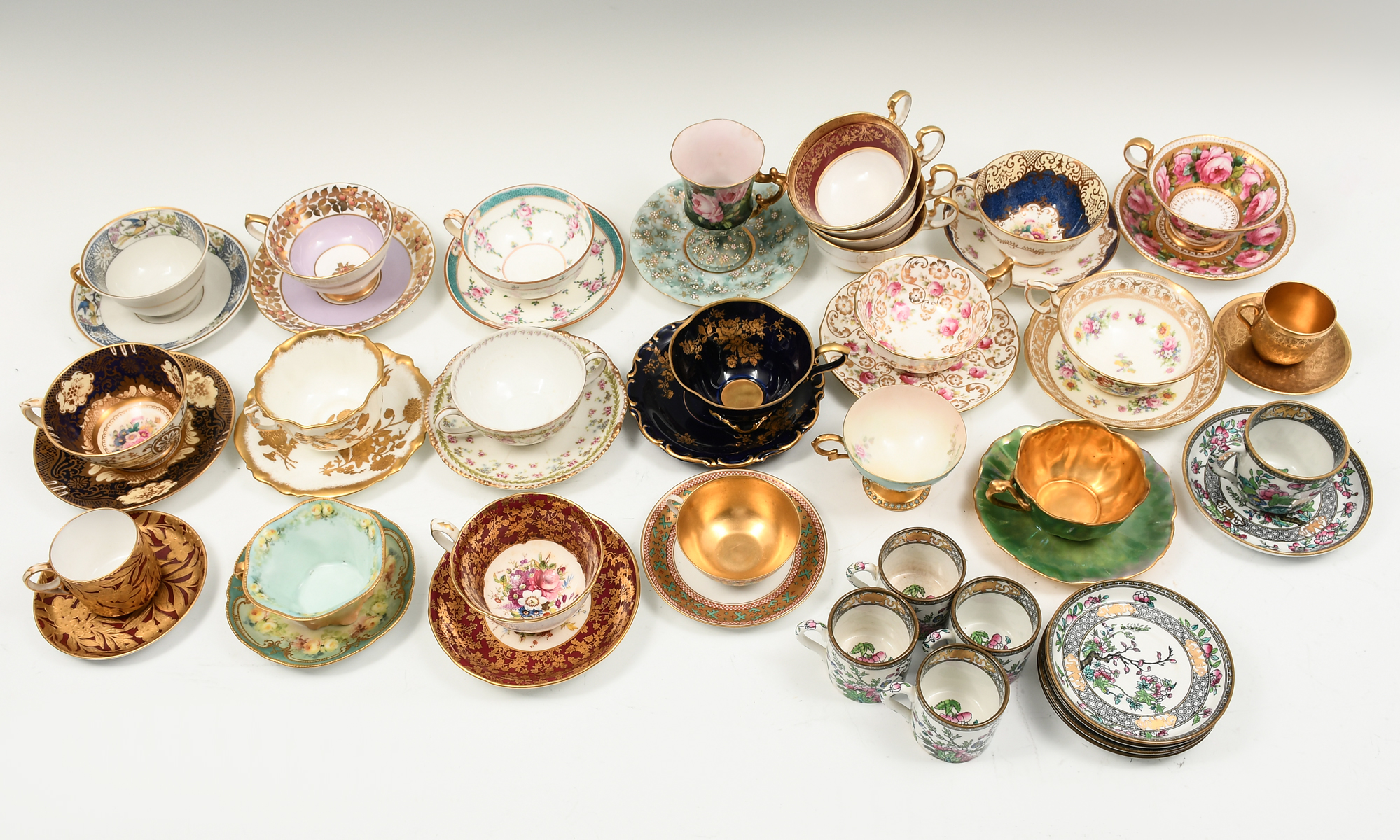 22 PC EUROPEAN TEA CUPS SAUCERS  36a5cb