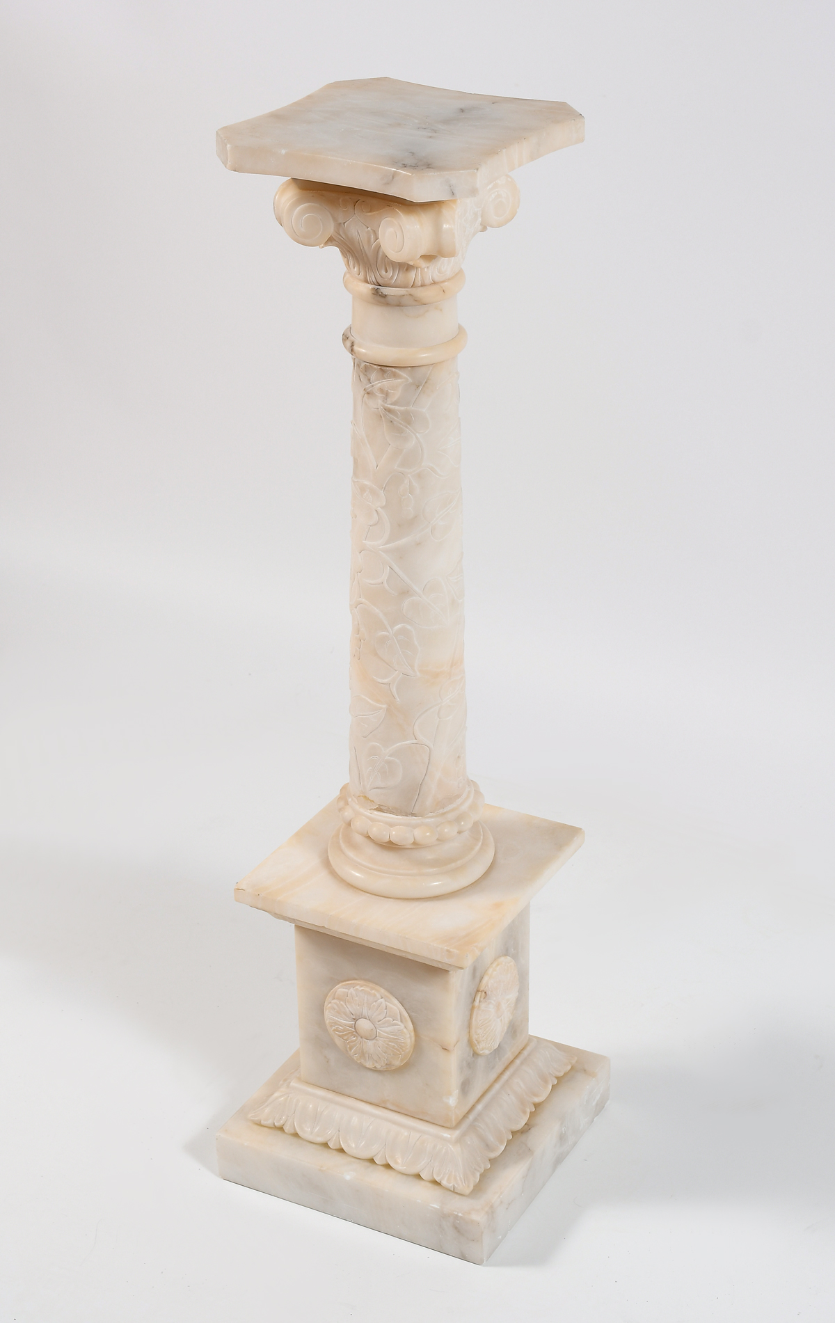 CARVED COLUMNAR FOLIATE MOTIF ALABASTER