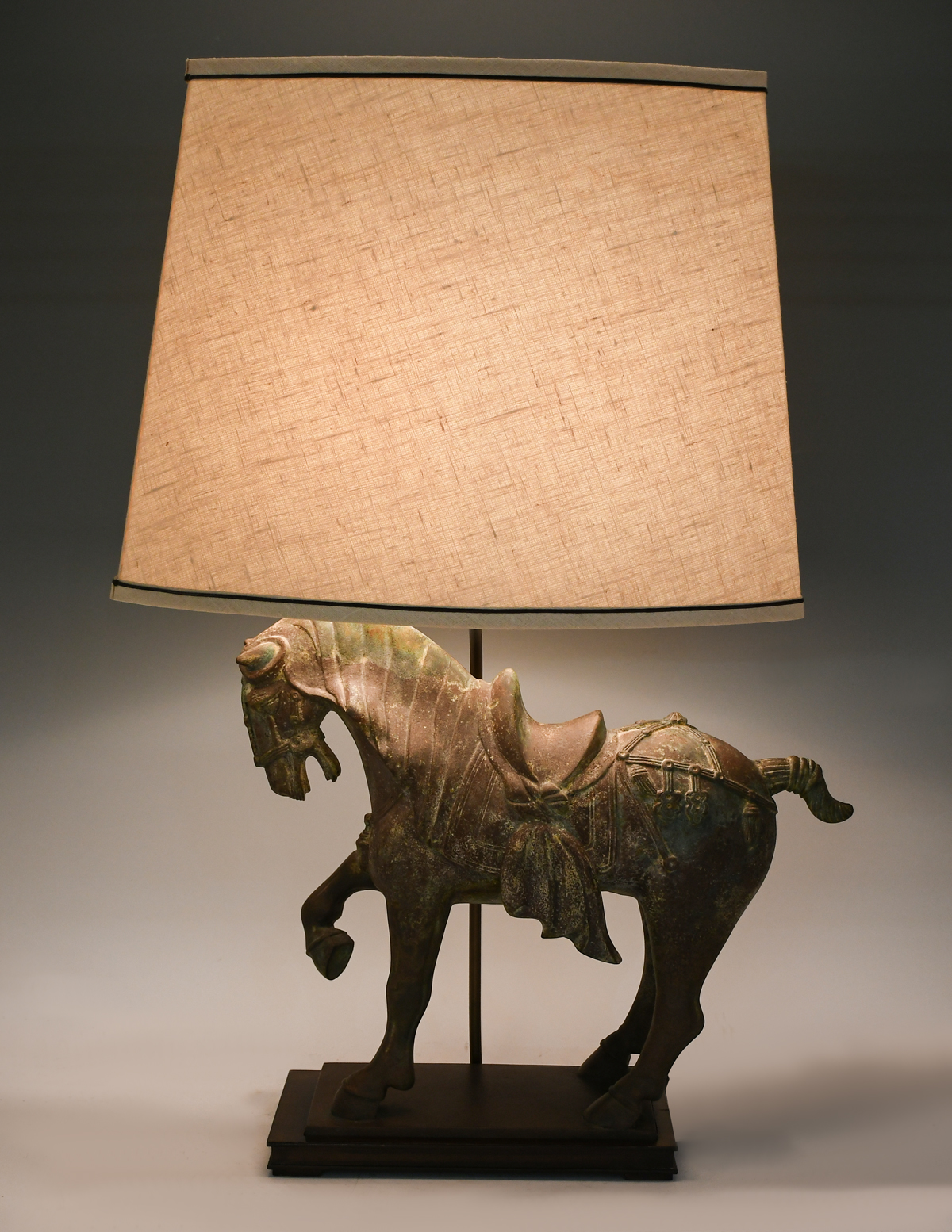 CHINESE TANG WAR HORSE BRONZE LAMP  36a76a