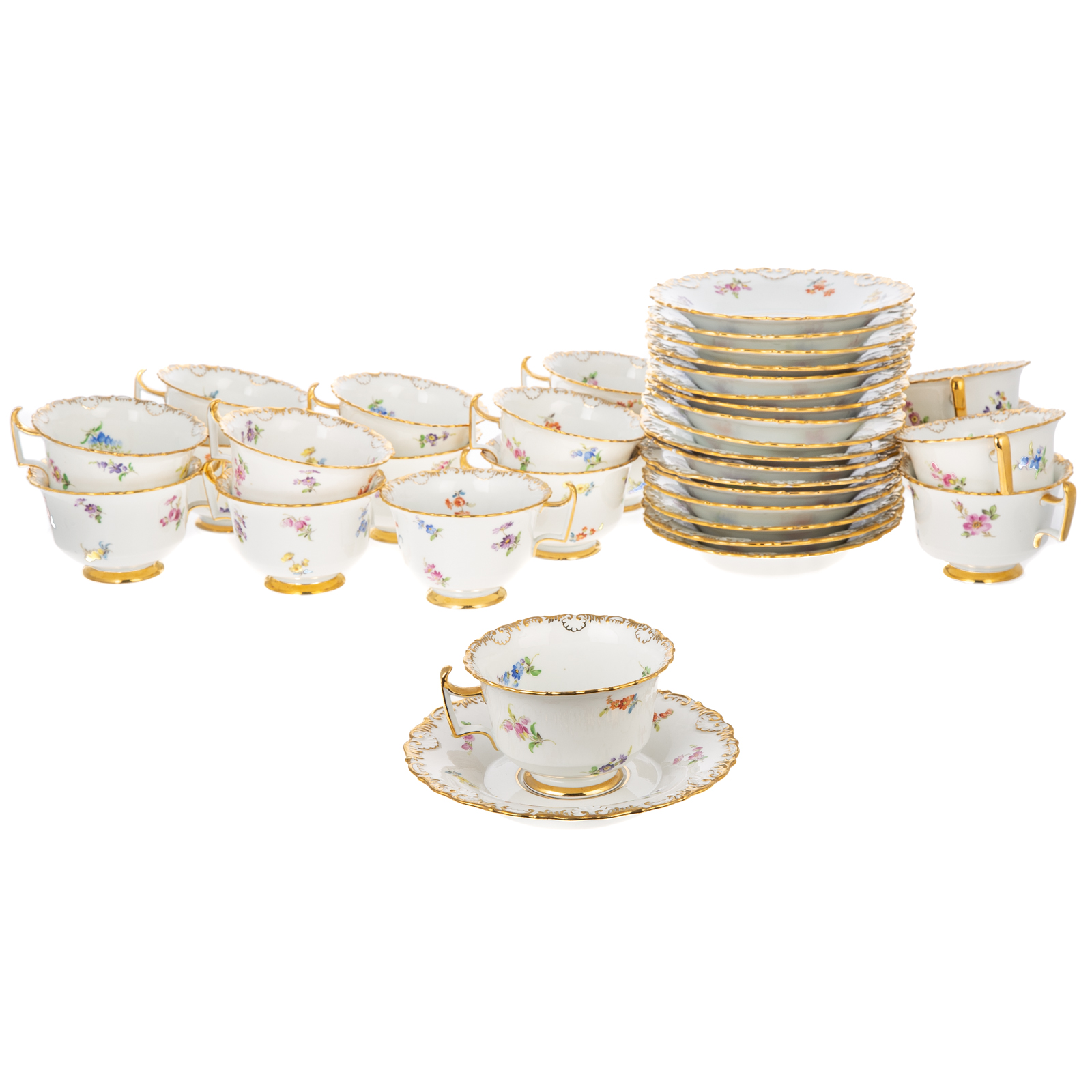 18 MEISSEN PORCELAIN TEACUPS  36a86f