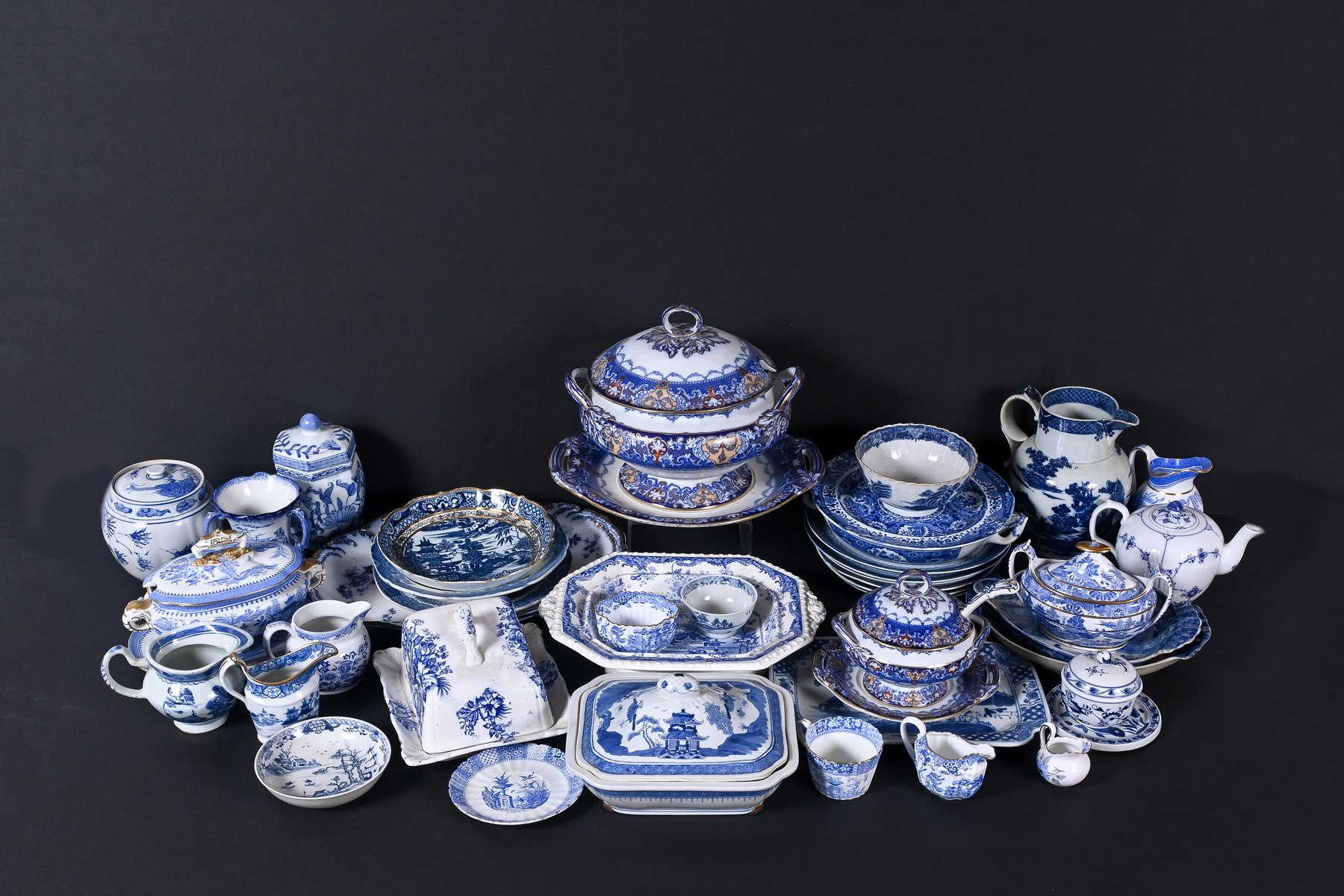 LARGE COLLECTION OF BLUE & WHITE