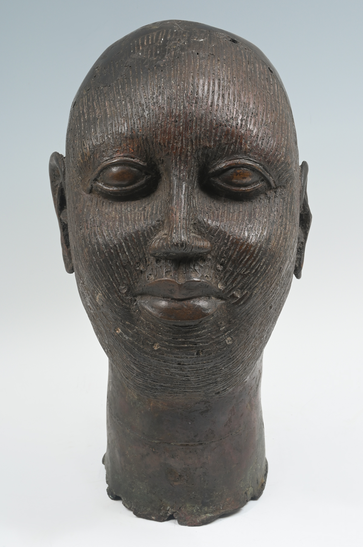 NIGERIAN BENIN LOST WAX BRONZE HEAD: