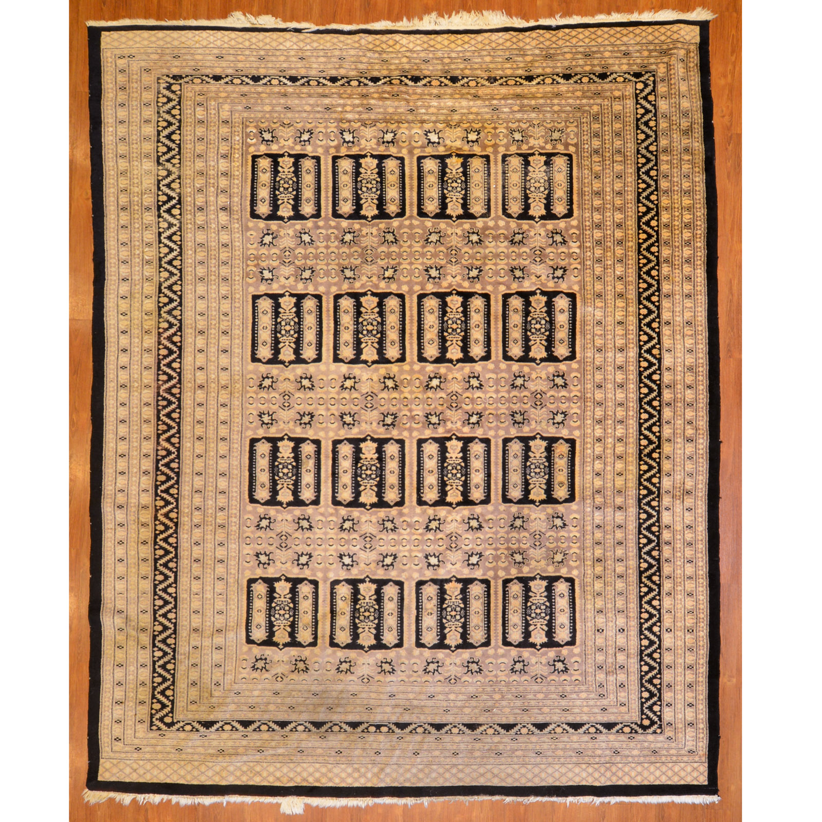 JALDAR RUG, PAKISTAN, 8.3 X 10.3