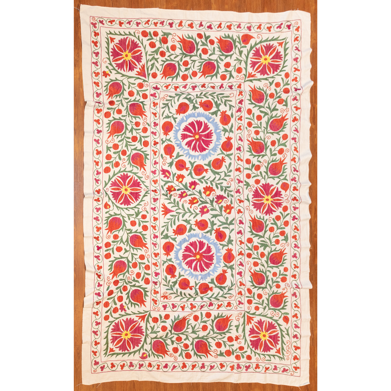 UZBEK SUZANI TEXTILE, 4.6 X 6.11