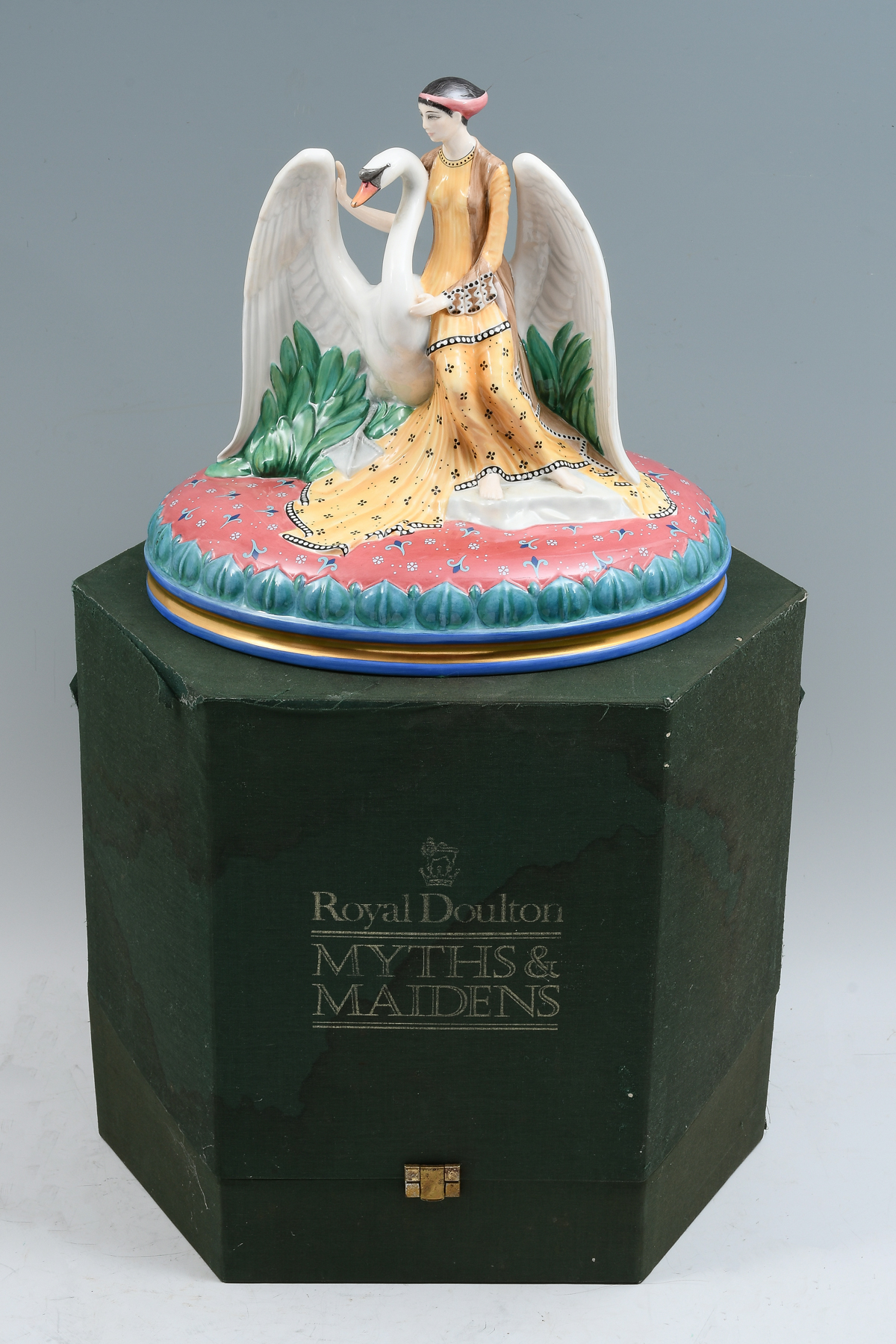 ROYAL DOULTON MYTHS MAIDENS LEDA 36aafe