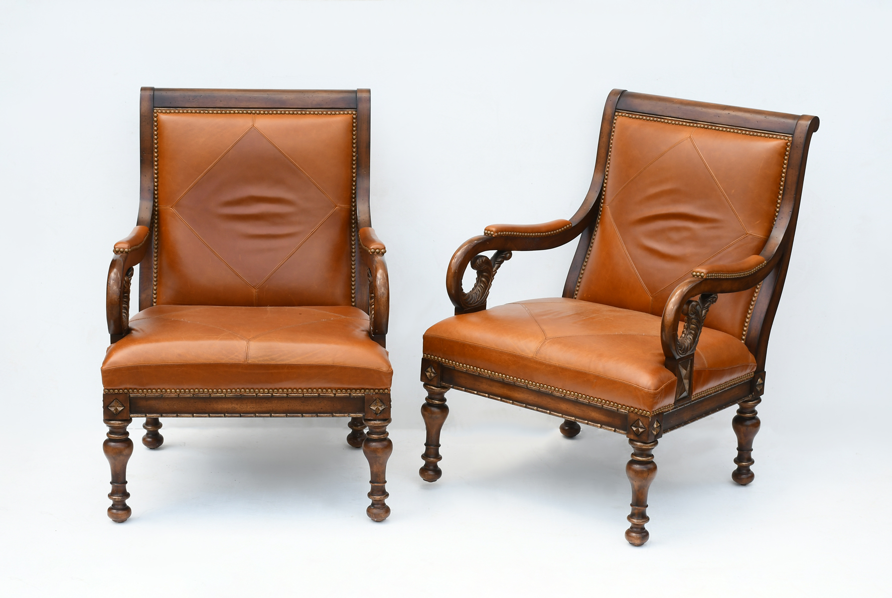 PAIR OF CONTEMPORARY LEATHER ARMCHAIRS: