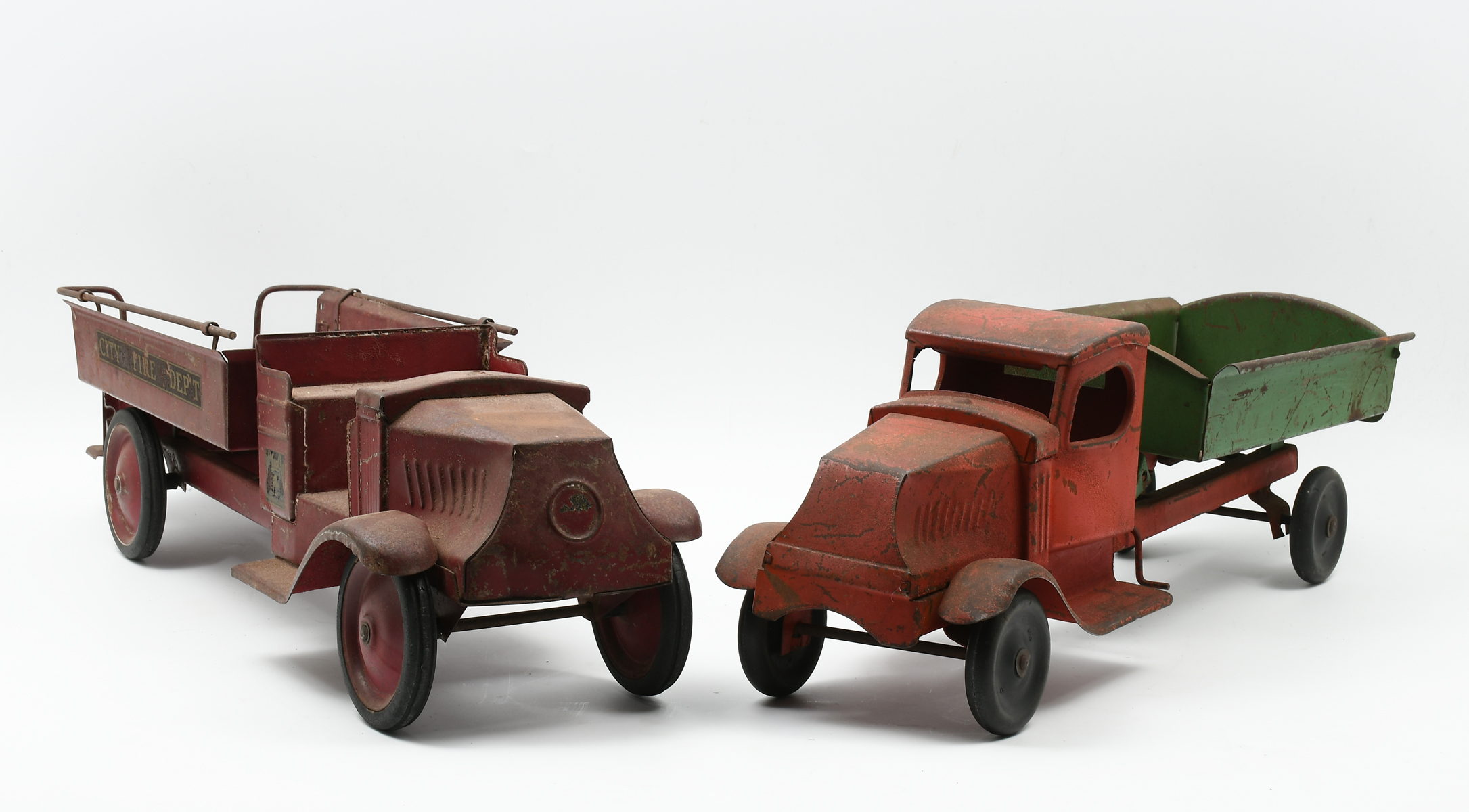 2 OLD PRESSED STEEL TRUCKS: Comprising;