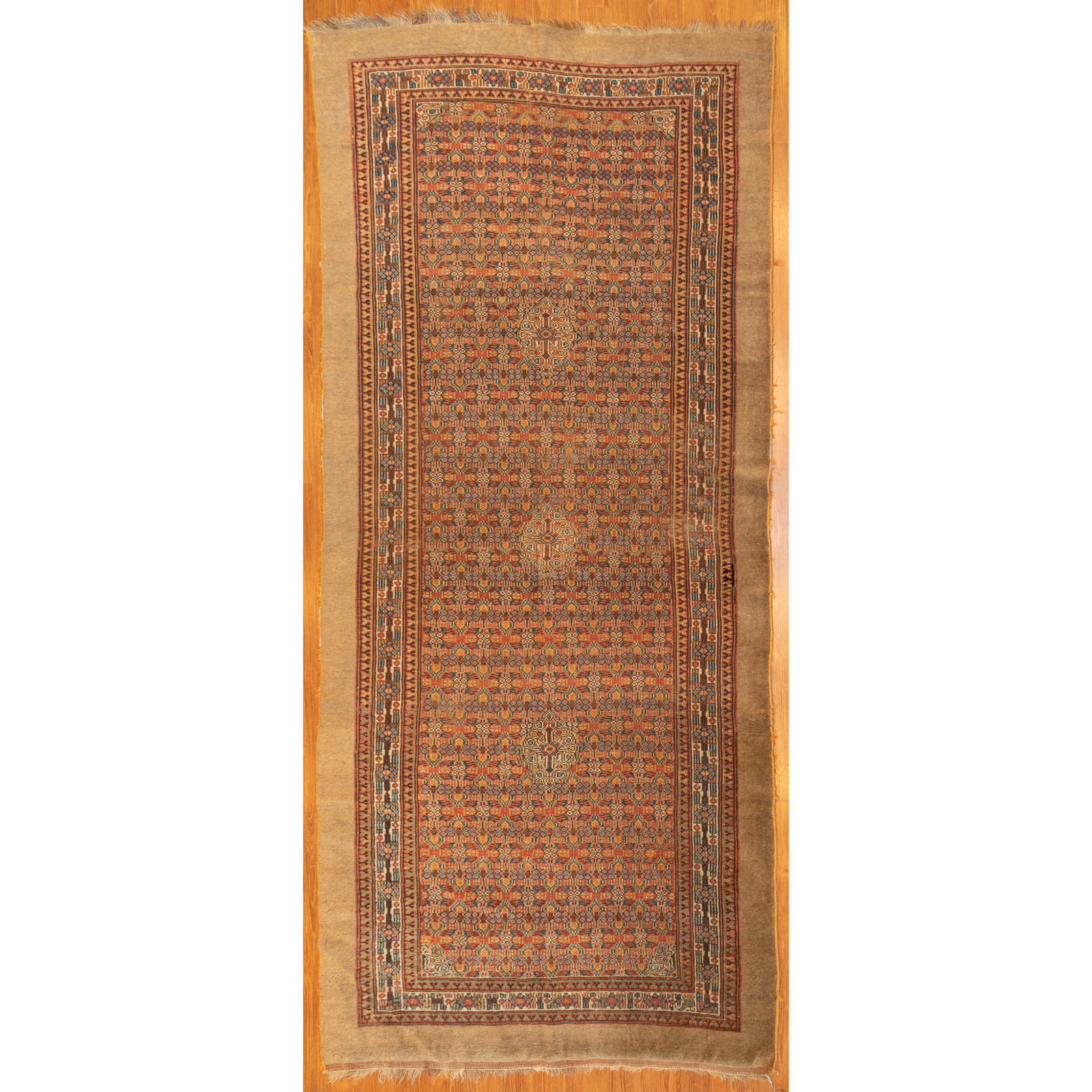 ANTIQUE SERAB RUG, PERSIA, 4.4